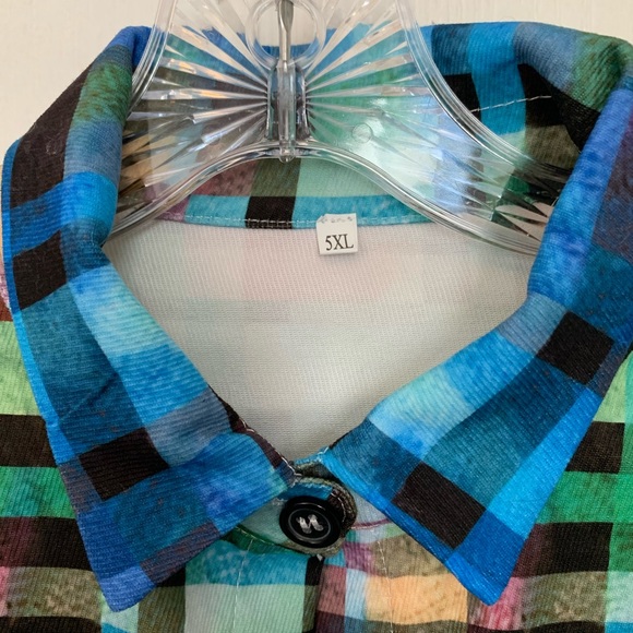 Multi-colored Button-up Shirt - Picture 3 of 5